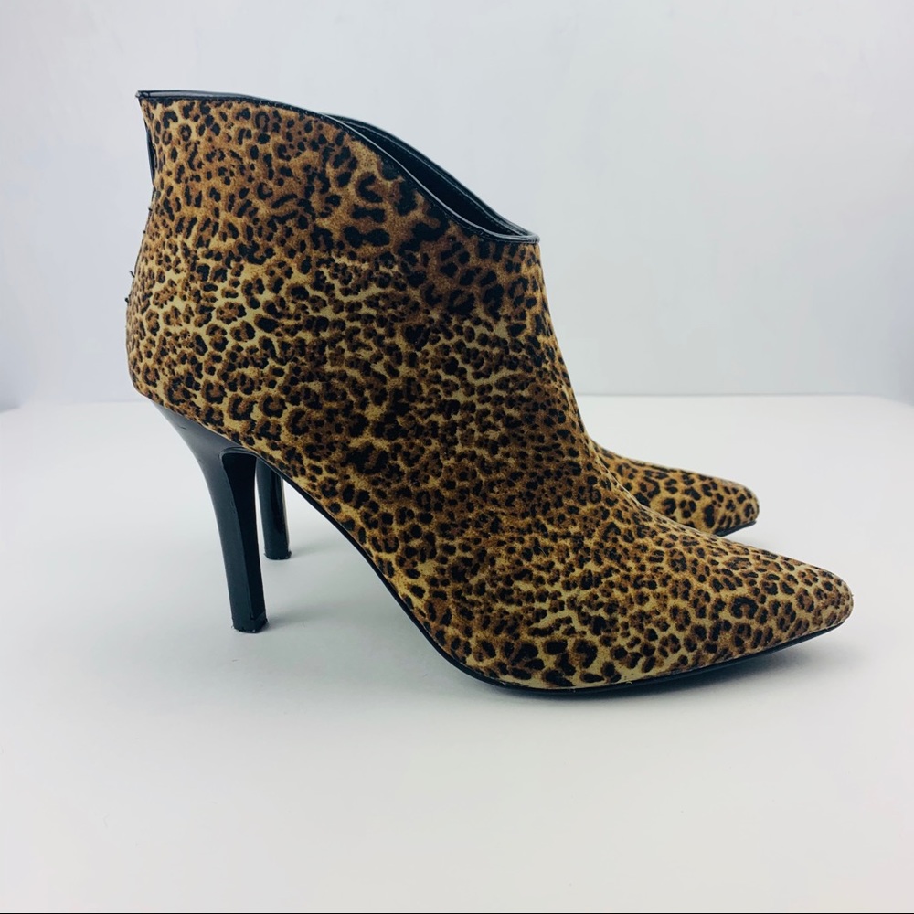 Carlos Santana Leopard Booties Pizazz Women’s 10